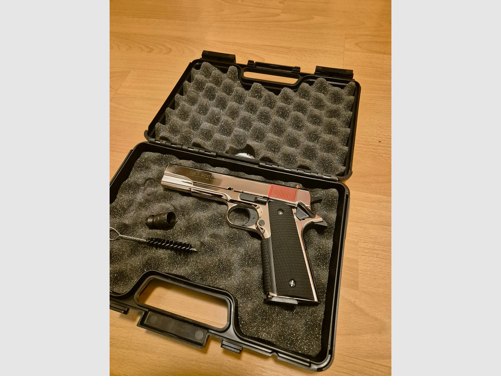 COLT GOVERNMENT 1911 9mm P.A.K. Umarex