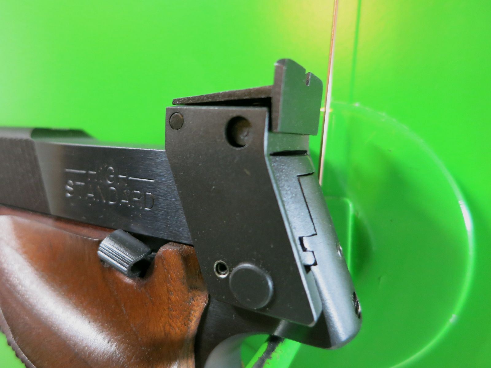 High Standard Supermatic Military Mod. 106 Pistole .22lr -Sammlerwaffe-     #5-