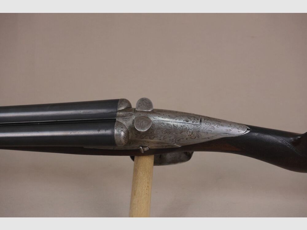 Darné; St. Etienne clarinet with subtle engraving