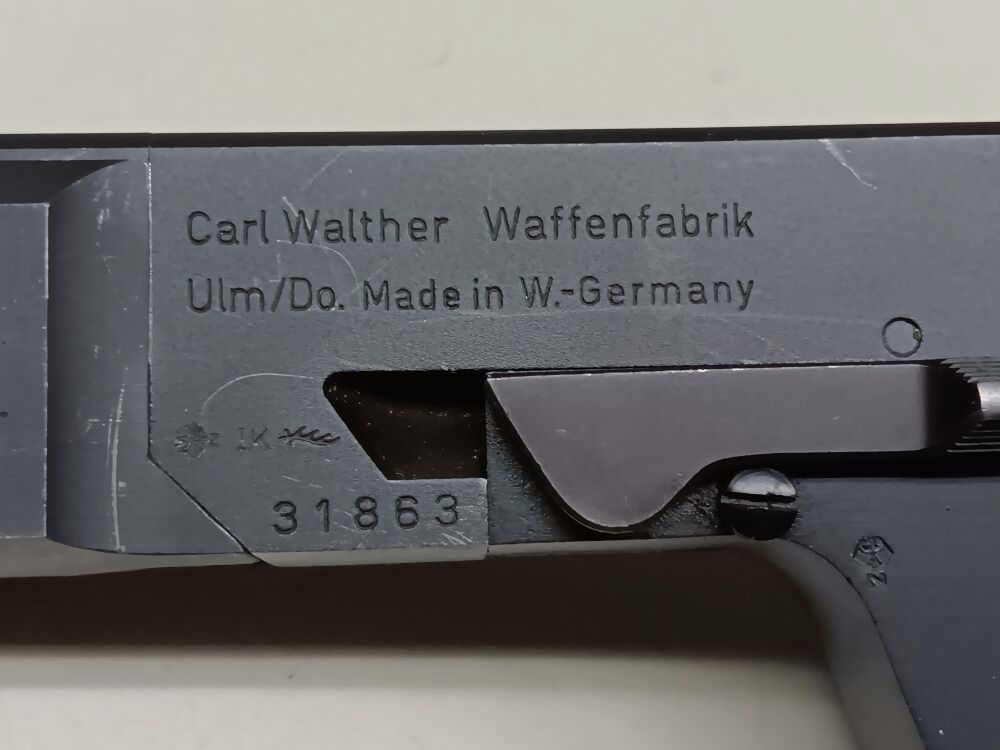 Carl Walther Usine d'Armes - Ulm / Do. OSP - Poignée Gauche