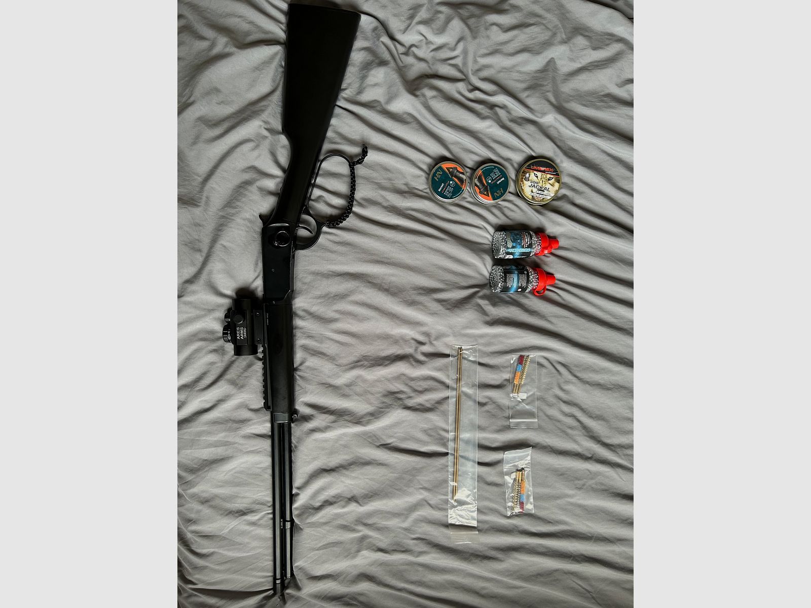 Legends Cowboy Rifle Renegade + Red Dot und Zubehör