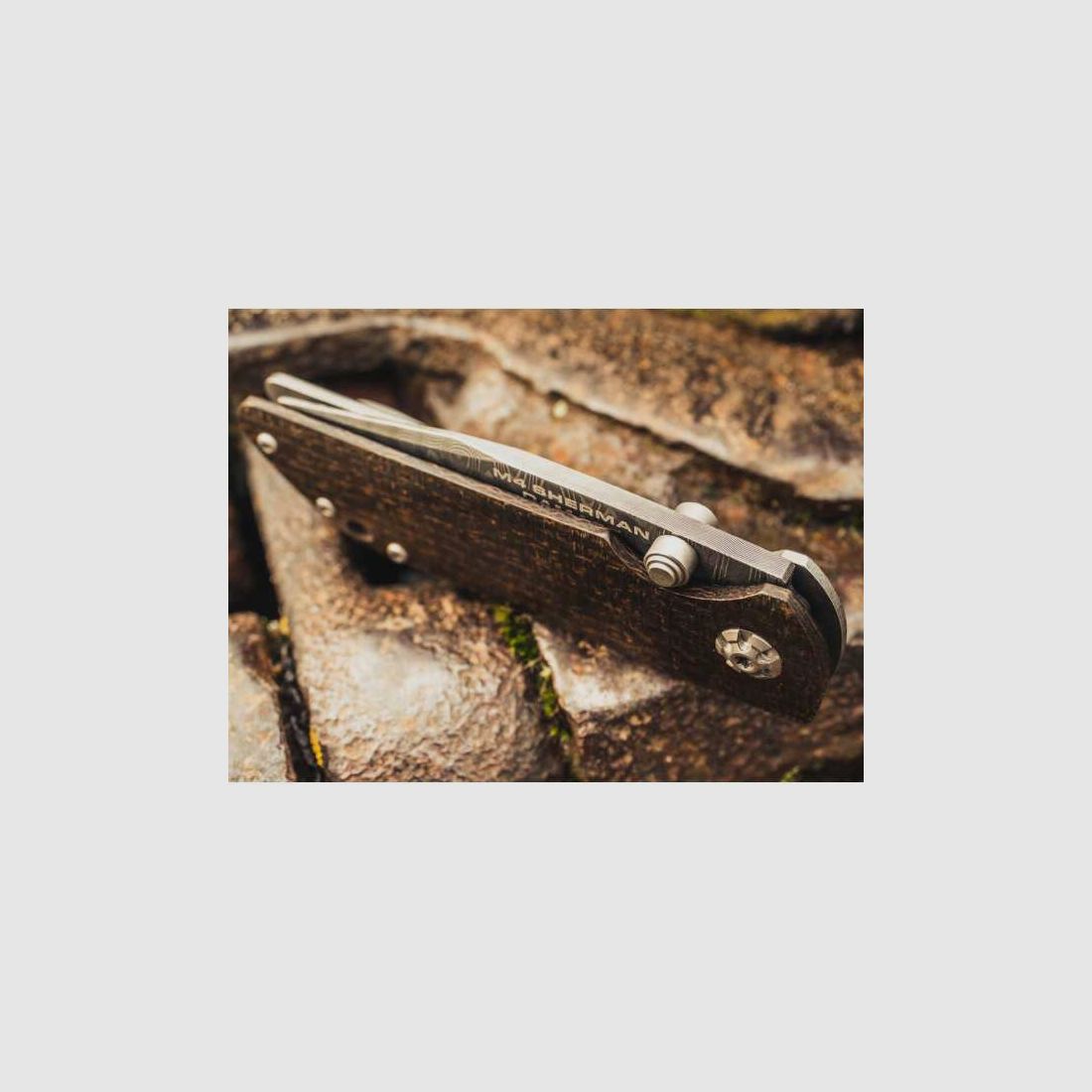 Coltello Damascato Böker M4 Sherman di Chad Nichols