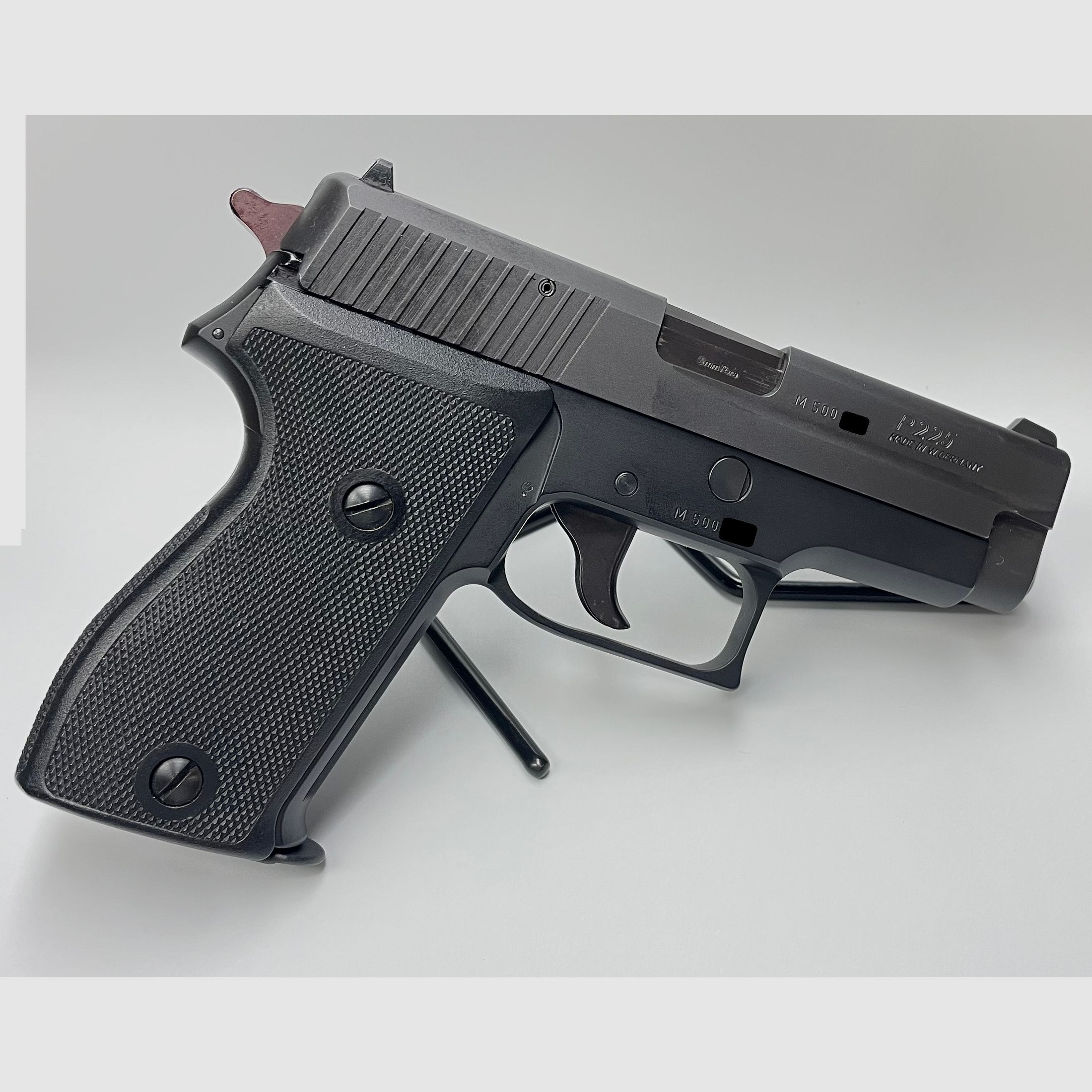 Sig Sauer P225
