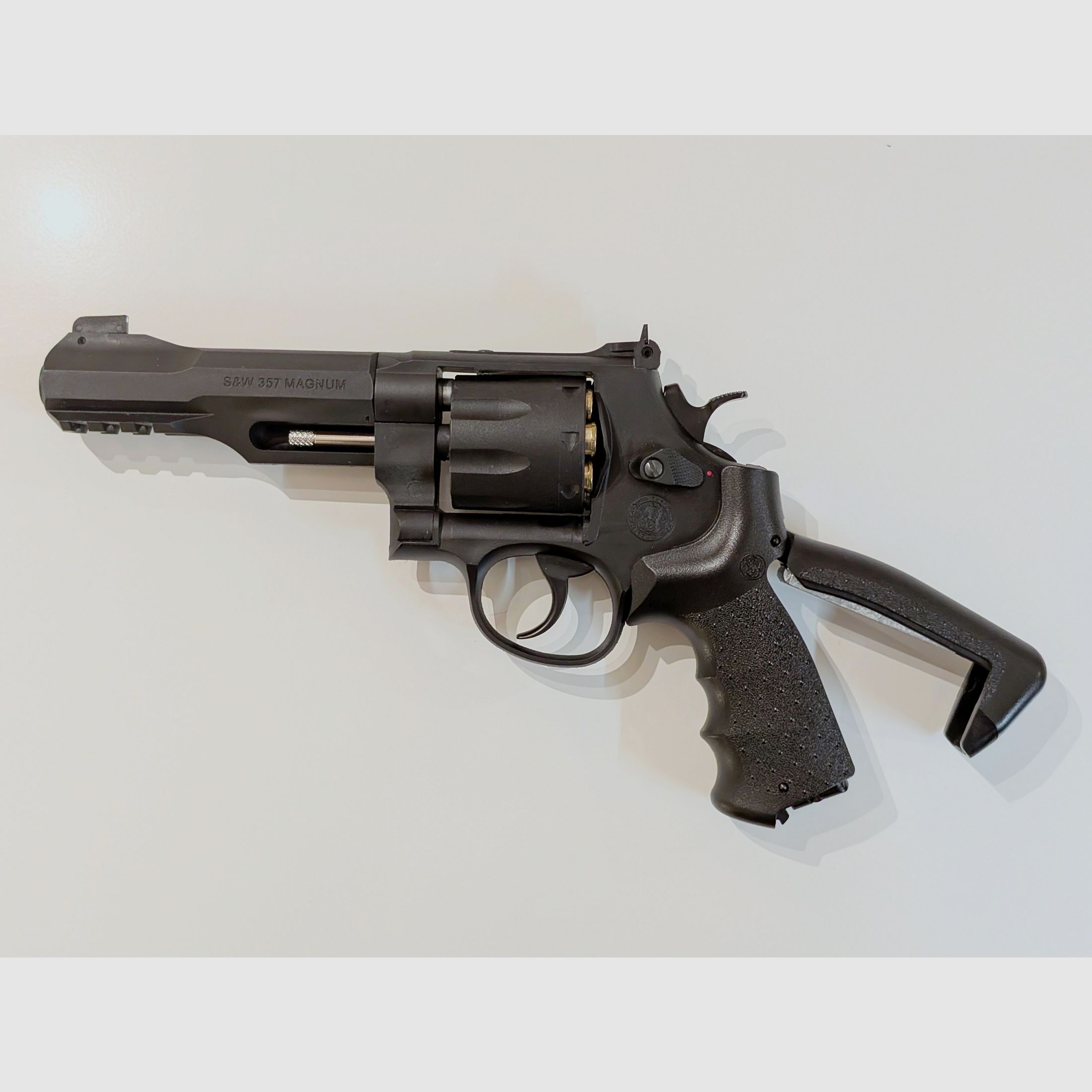 Smith & Wesson M&P R8 4 Zoll CO2 Revolver 6mm BB