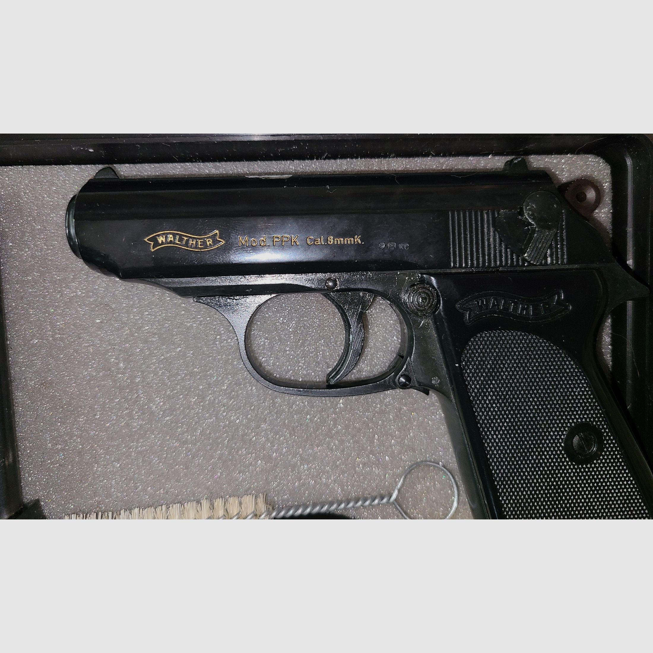 WALTHER PPK  / PTB 502 / 8mm / VIEL ZUBEHÖR / SCHRECKSCHUSS / GAS / PISTOLE / SILVESTER SELBSTVERTEIDIGUNG  