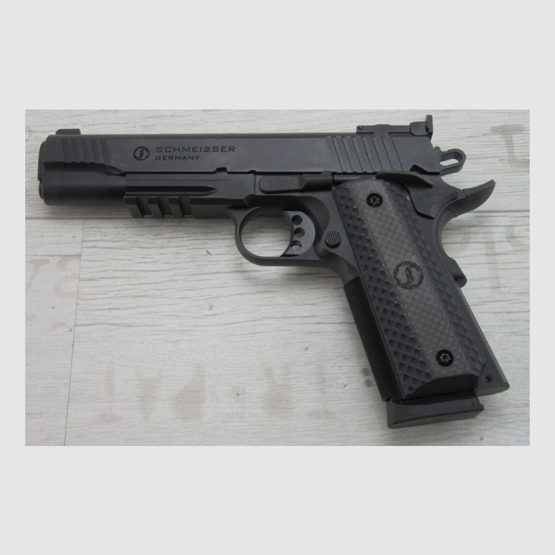 Schmeisser Hugo 1911