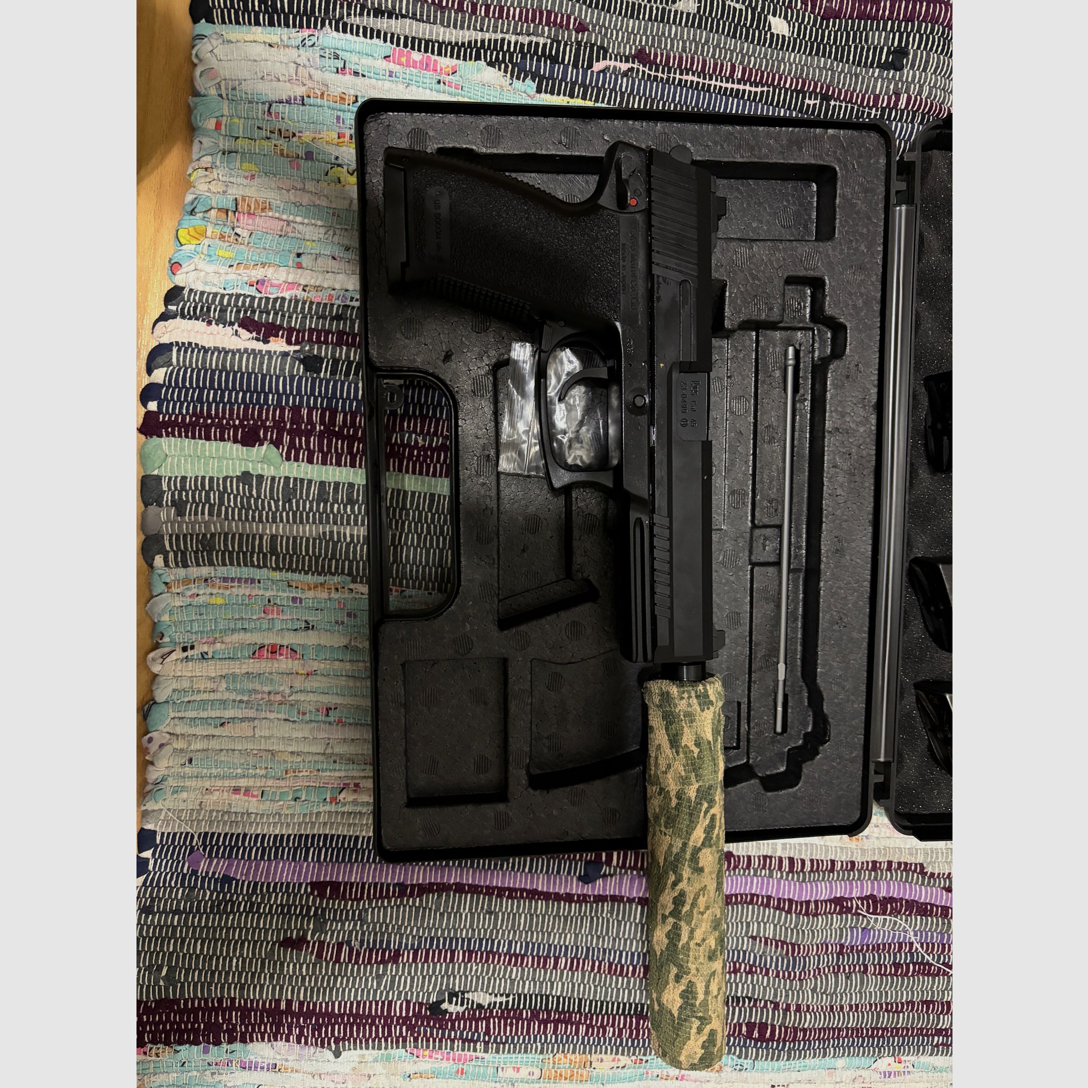 Tokyo Marui MK 23 Socom Set (Gas) 