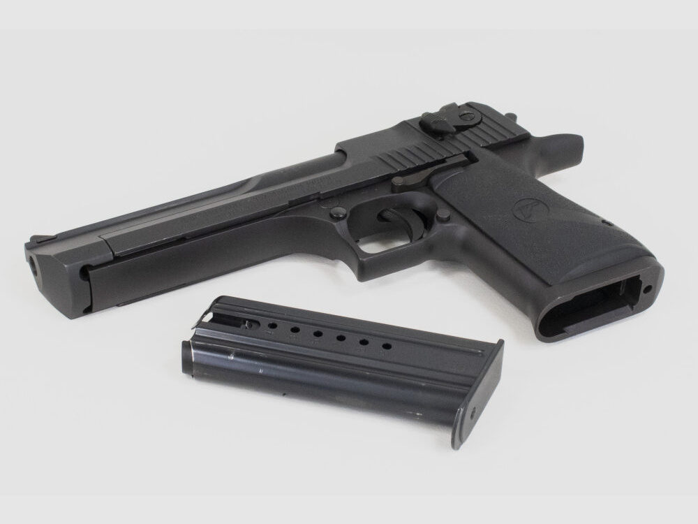 IMI Magnum Research Desert Eagle Mk VII Israel Manufacturing with Accessories