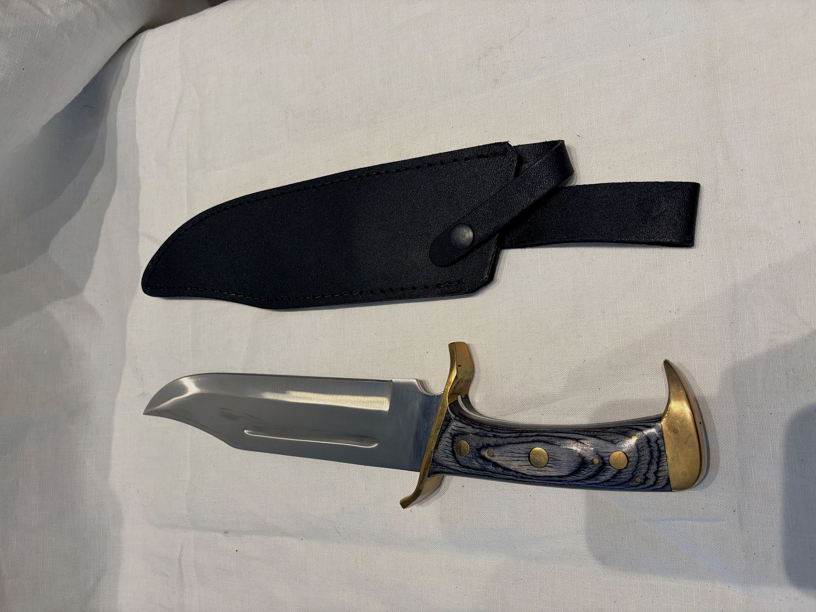 Bowie nóż myśliwski ręcznie kuty z pochwa skórzaną, zdjęcie 1 z 5