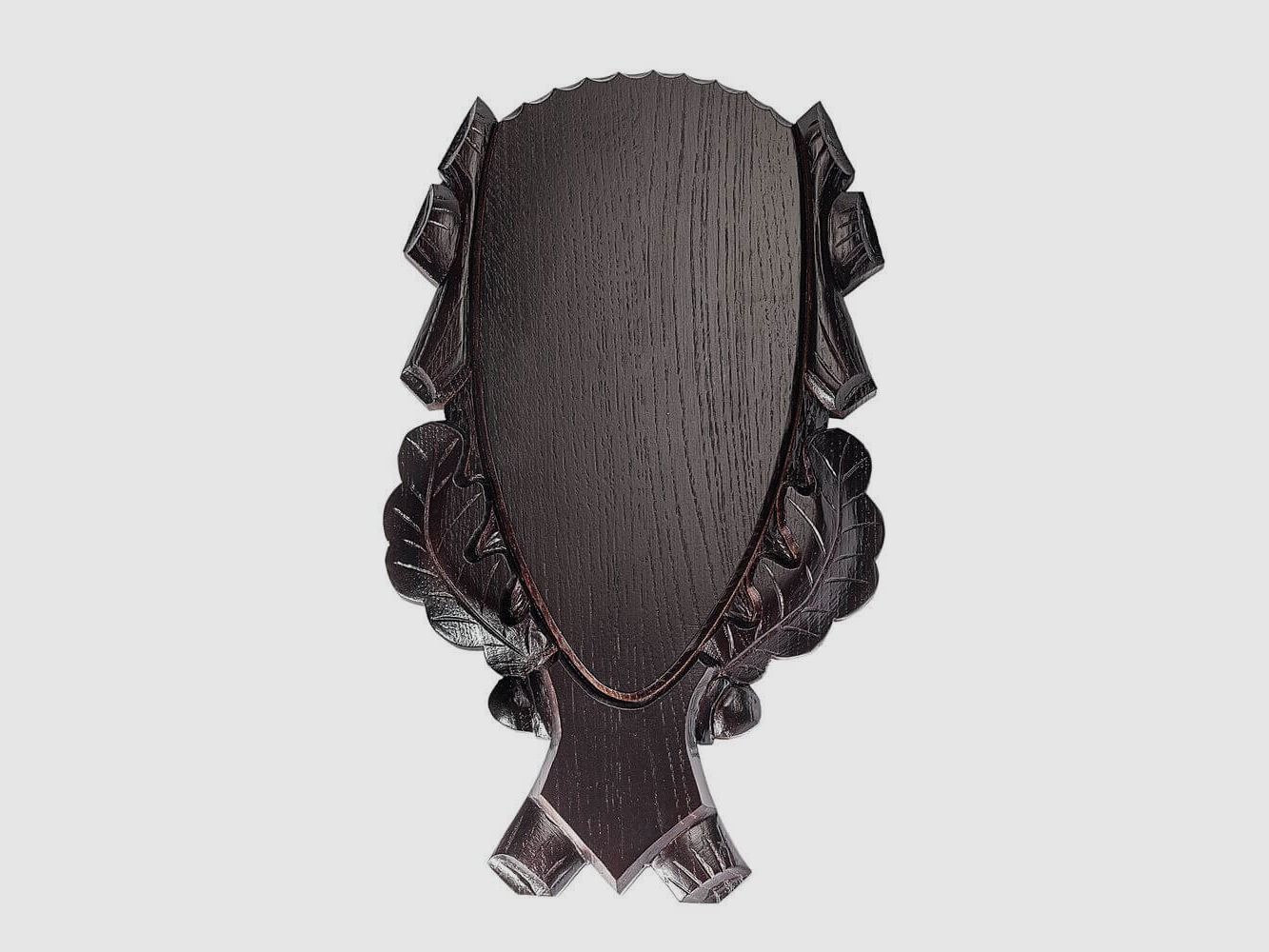 Massives Eichenschild für Rotwild – geschnitzt – 45 x 23 cm