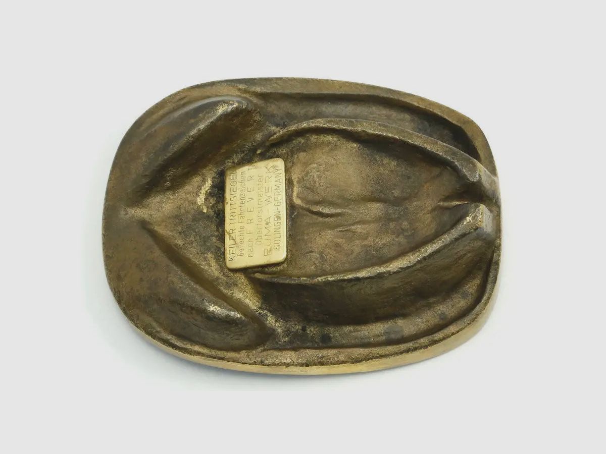 PUMA Aschenbecher Keiler Trittsiegel nach Oberforstmeister FREVERT, Bronze