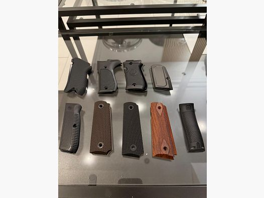 Bundle of handle scales