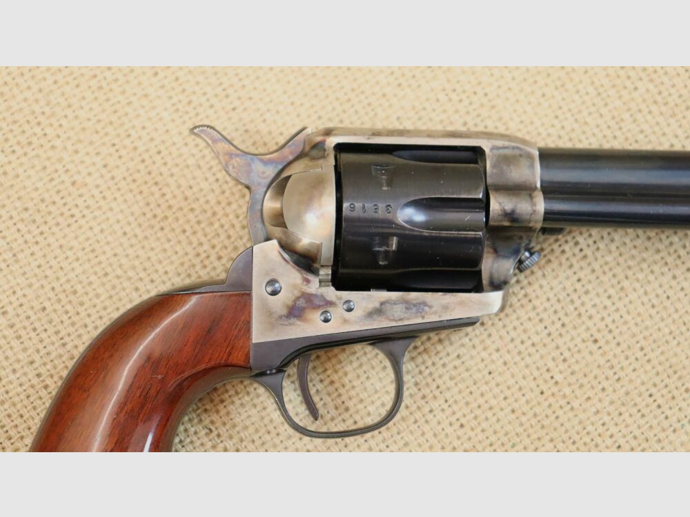 Hege-Uberti 1873 Cattleman, 7,5 Zoll, inkl. Matritzen-Satz .38-40WCF
