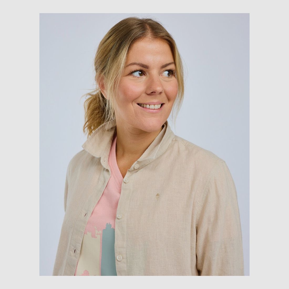 Pinewood Värnamo InsectSafe blouse (Linen Beige), imagen 3 de 7