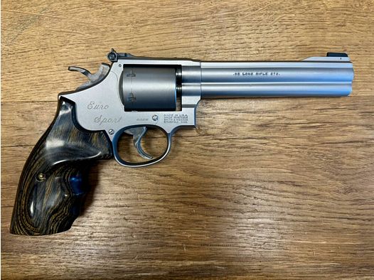 Smith & Wesson 617 Euro Sport