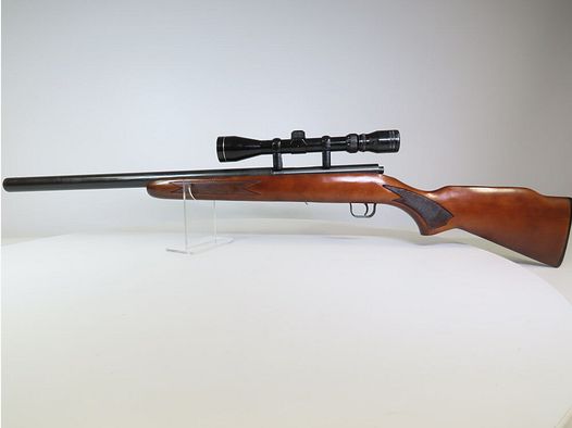 Lakefield repeater rifle / sound absorber