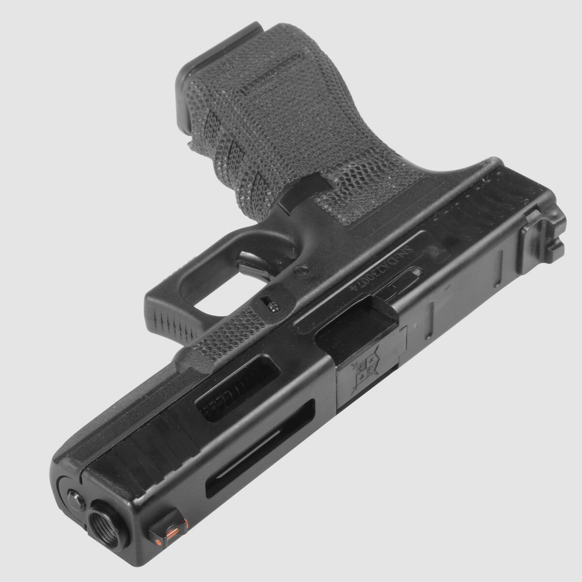 P01 GBB Airsoft Pistole in Schwarz | Delta Armory