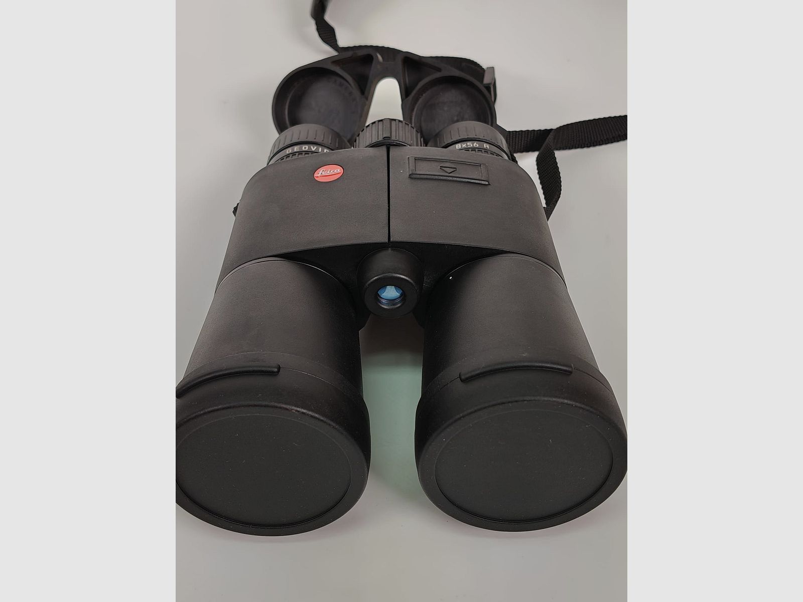 Leica Geovid 8x56 – hochwertiges Fernglas mit Entfernungsmesser