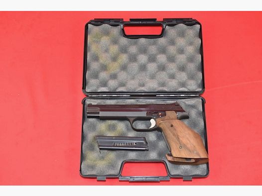 #6113 PISTOLET SIG HAMMERLI P240, kal. 32S&W Long