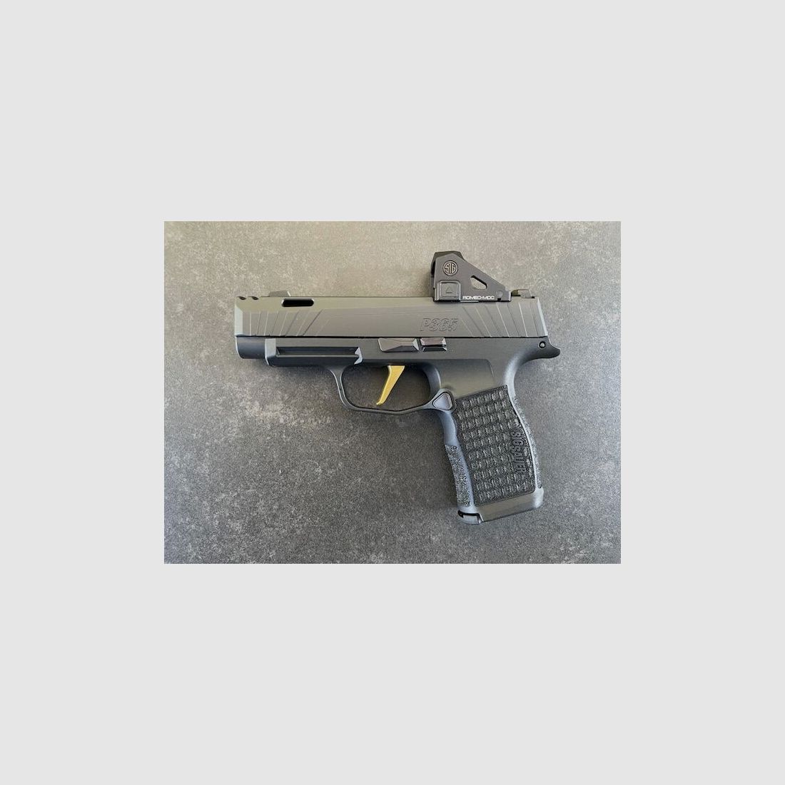 Sig Sauer P365XL Spectre Comp