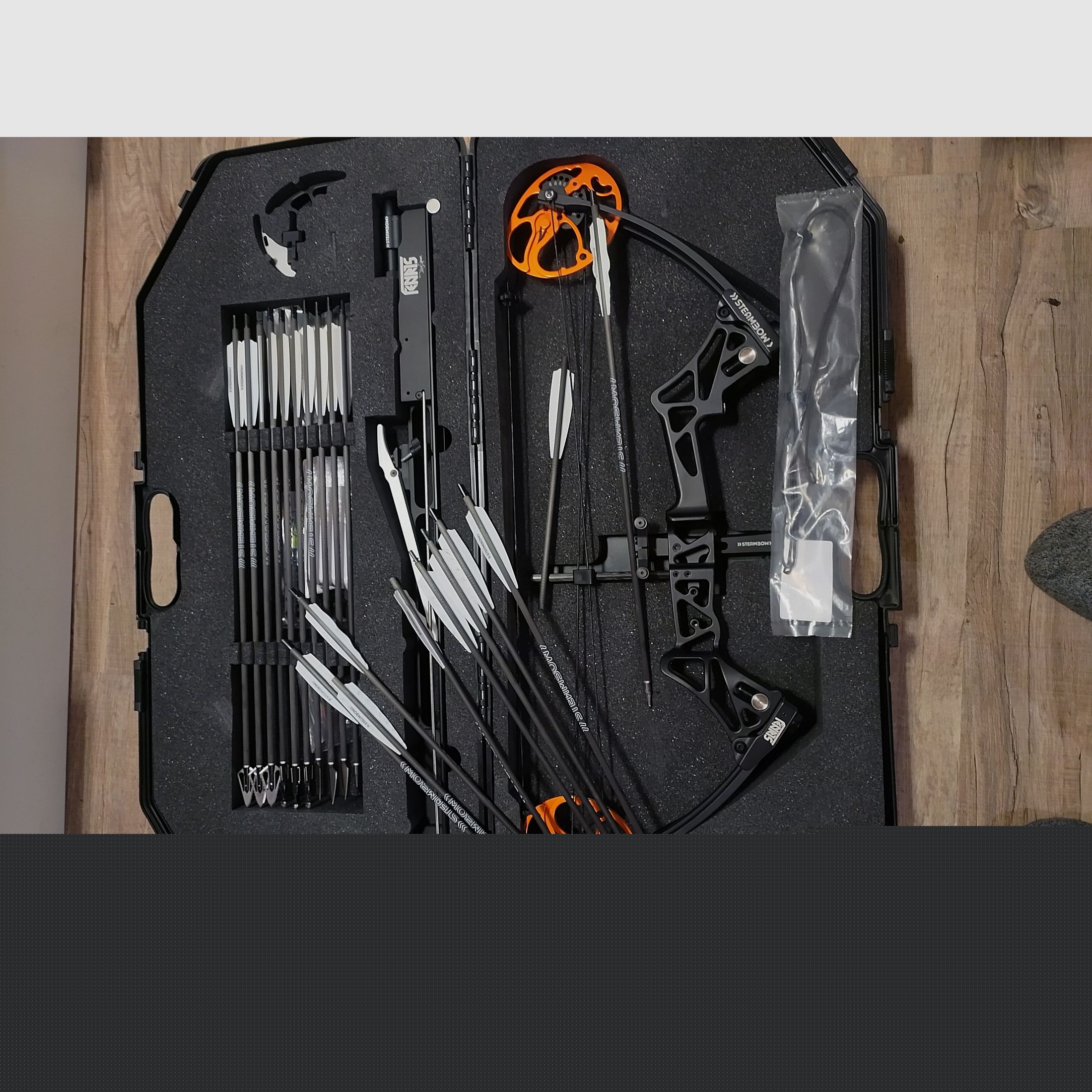 Steambow Fenris Arco de revista