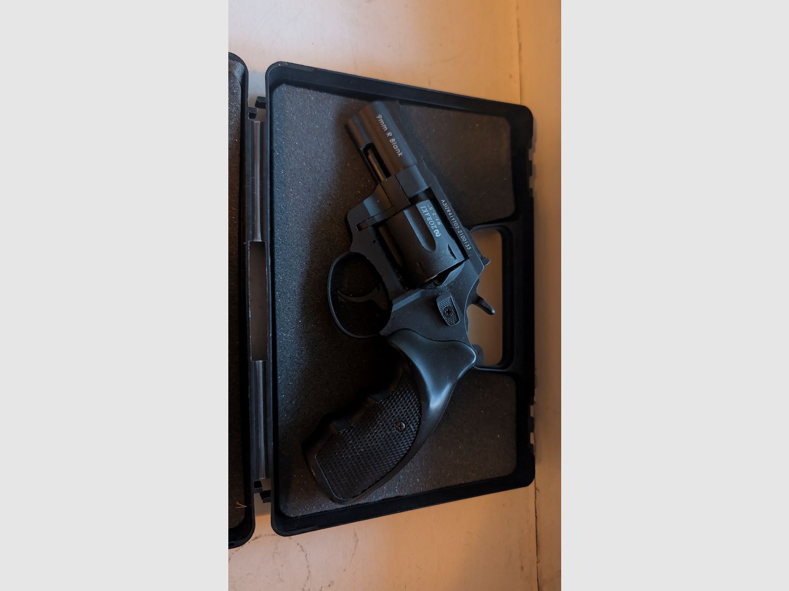 2 armes ! Walther PPQ M2 Navy Kit & Zoraki R1