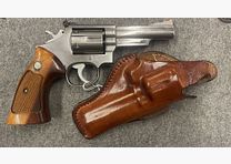 Smith + Wesson 66-1