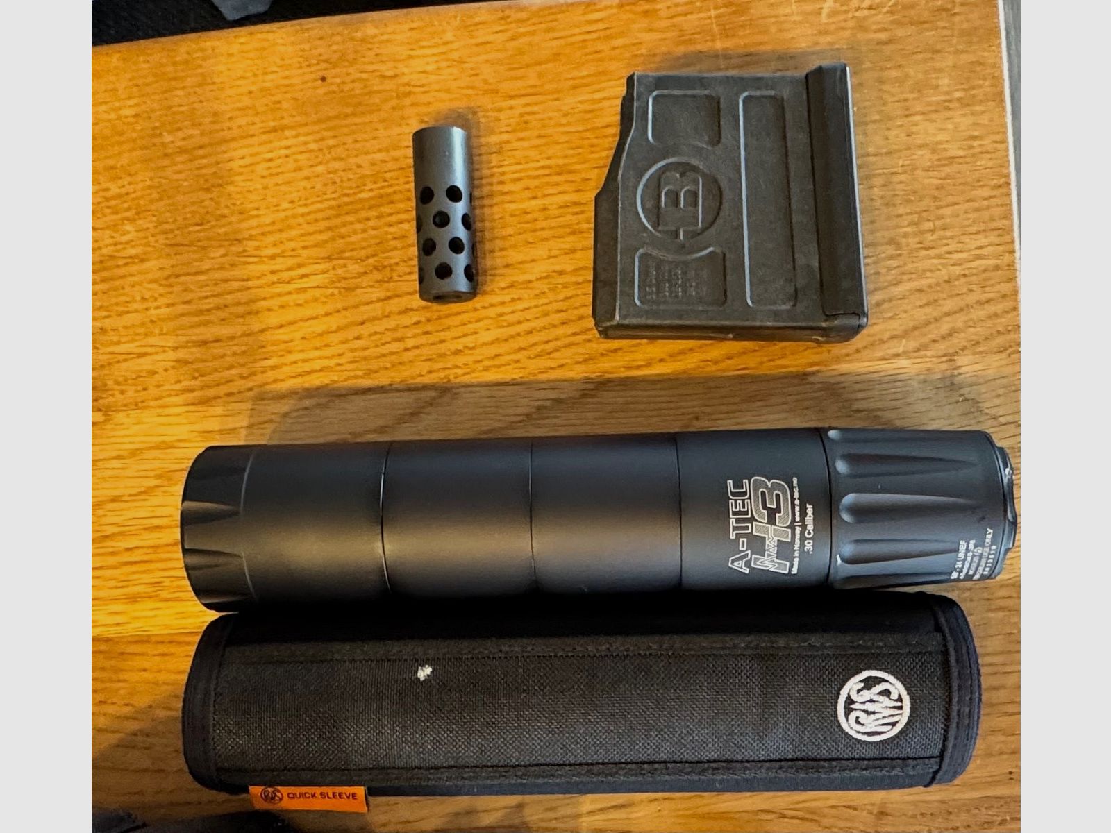 Offering BERGARA bolt-action rifle B14 Wilderness Thumbhole