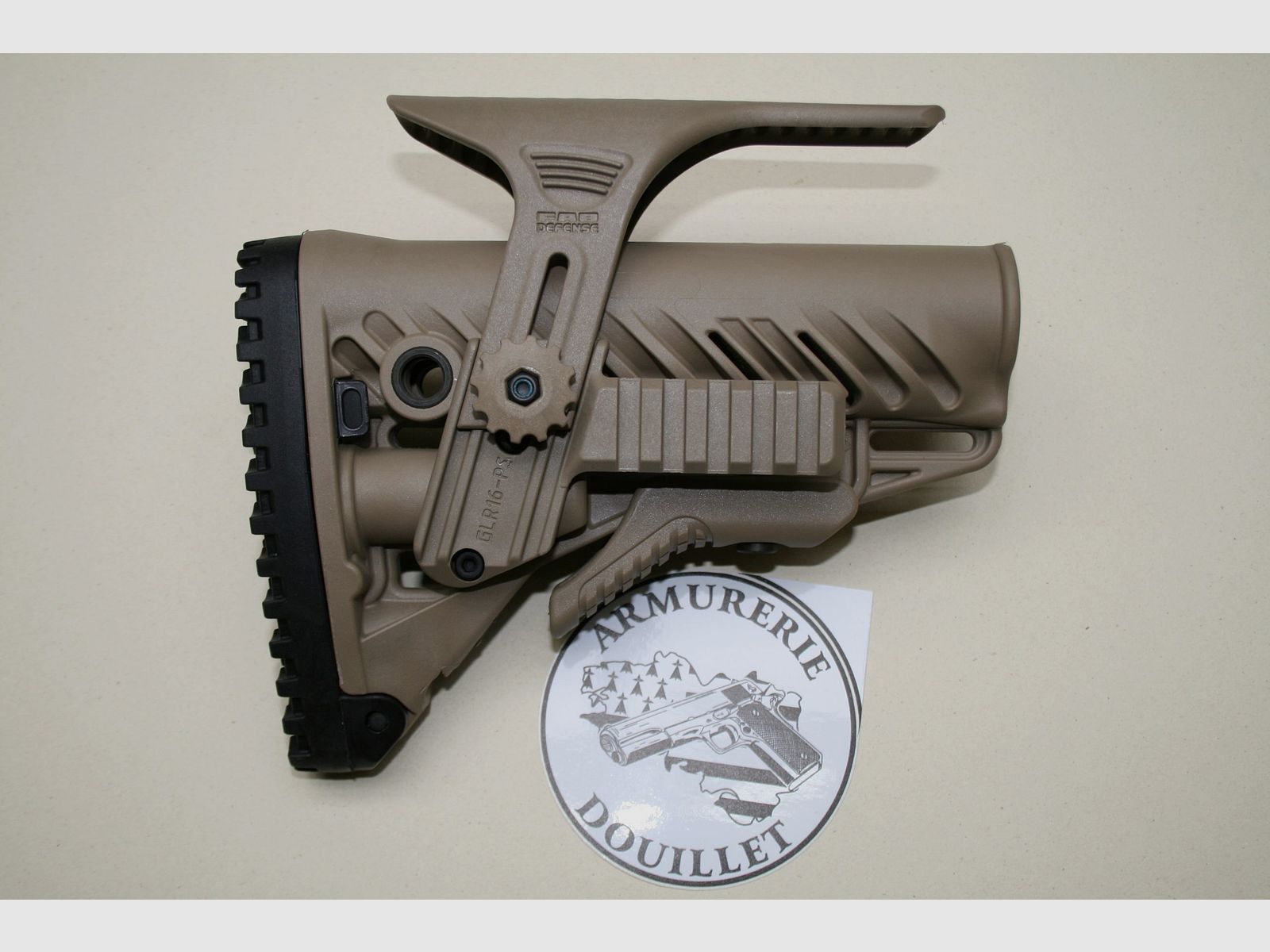 Shaft Fab Defense do AR15 z regulowanym podparciem policzka Piasek, zdjęcie 1 z 4
