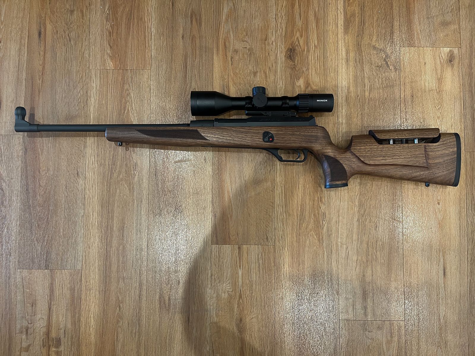 HK SL7 .308 Win mit verstellbarer Schaftbacke und Minox ZX5 2-10x50