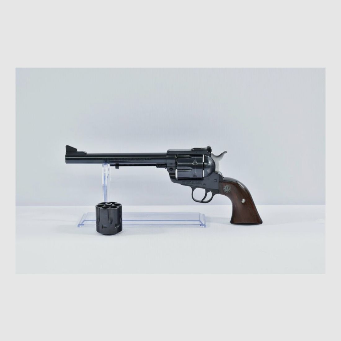 Ruger New Model Blackhawk .45Colt Rewolwer, zdjęcie 1 z 2