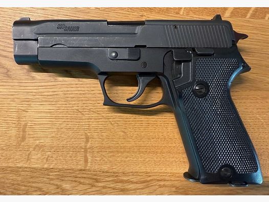 Sig Sauer Eckernförde P 220