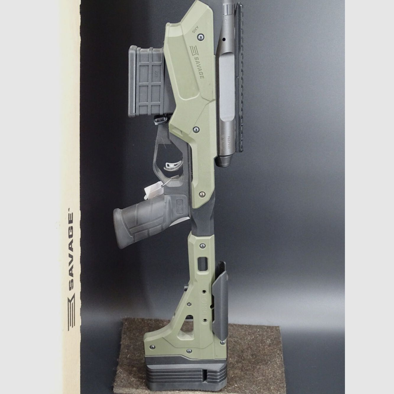 Savage Axis II kaliber .223 Rem NIEUWE WAPEN met SD-draad Axis II