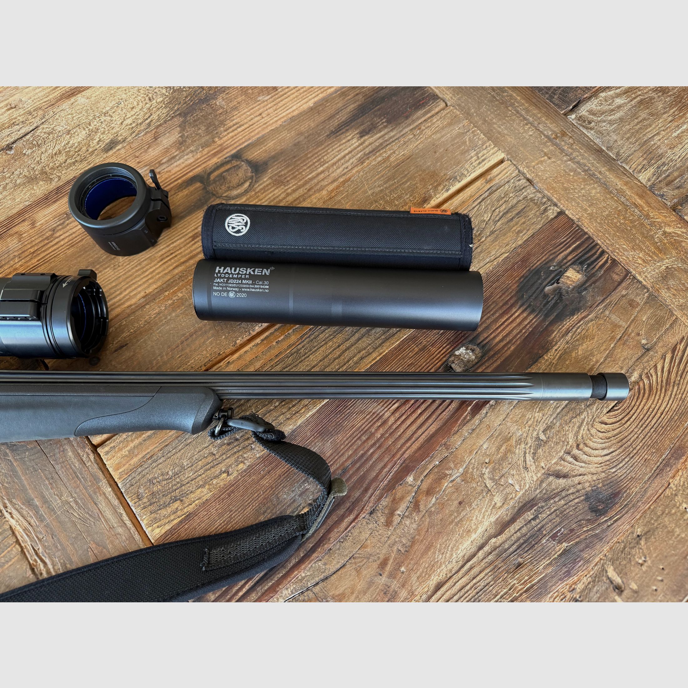 Blaser R8 Professional Success .308 Win – hunting match – Zeiss V6 – Hausken JD224 – full equipment incl. premium ammunition!