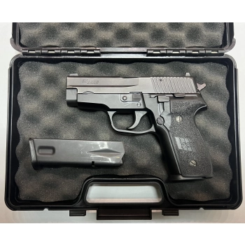 Pistolet Sig Sauer P228 kal. 9x19mm, zdjęcie 6 z 7