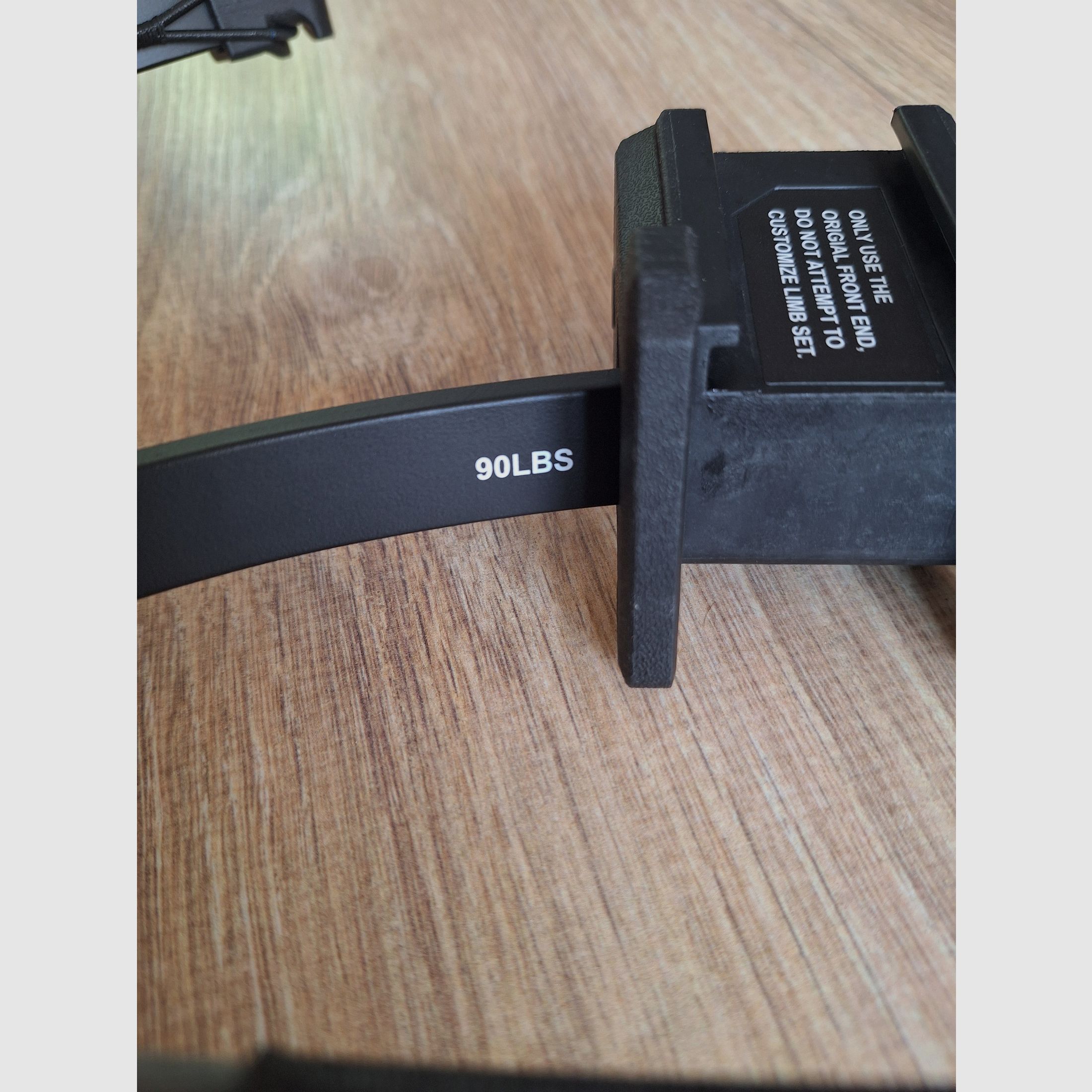 EK Archery REVO 7 Armbrust mit viel Zubehör