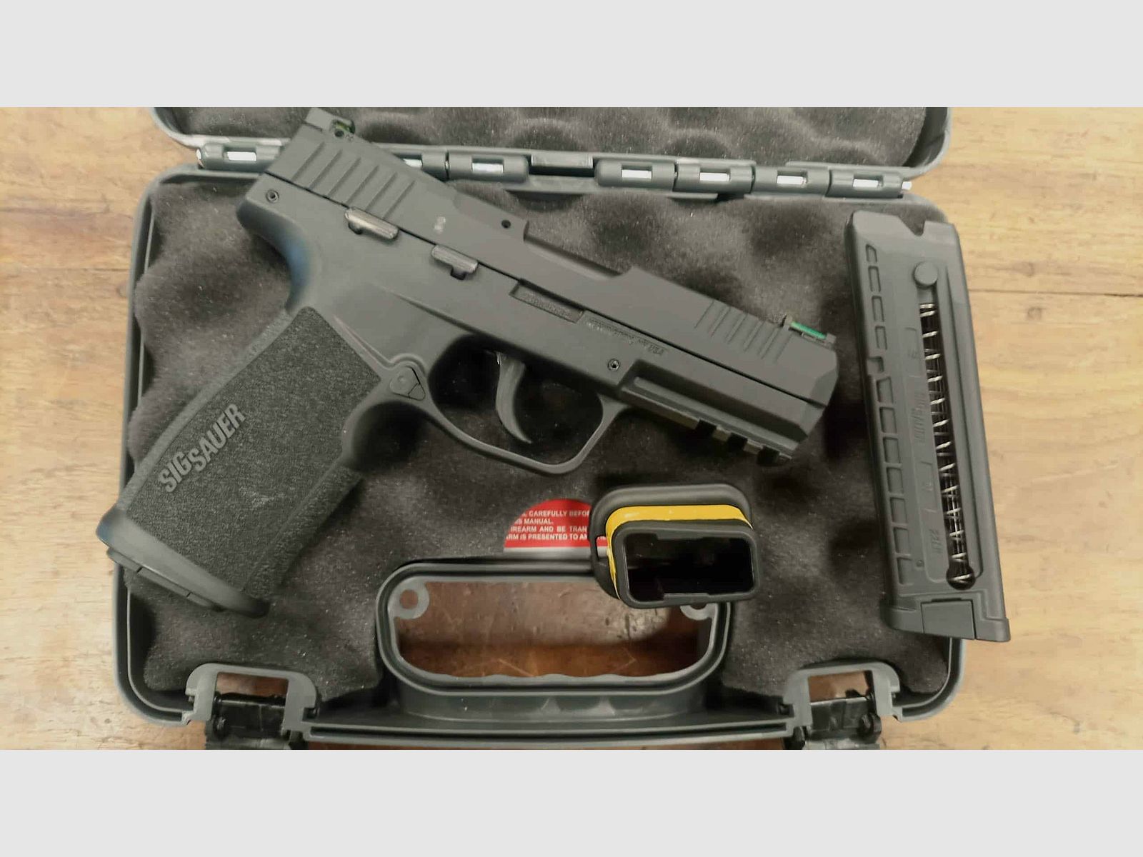 SIG SAUER P322 CAL. 22 LR, image 1 of 2