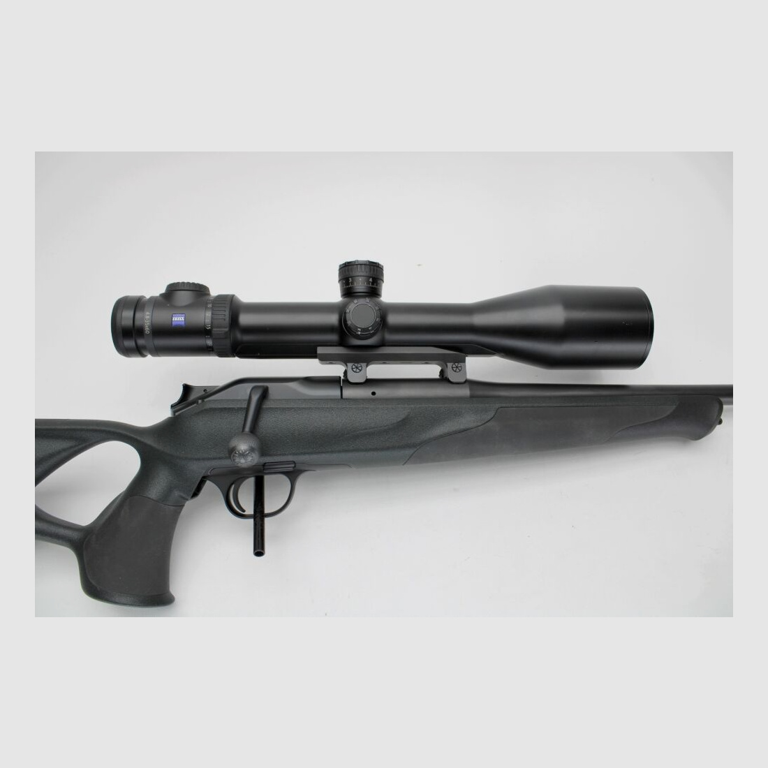 Rep. Büchse Blaser R8 Professional Success mit Zeiss V8 4,8-35x60 .308Win