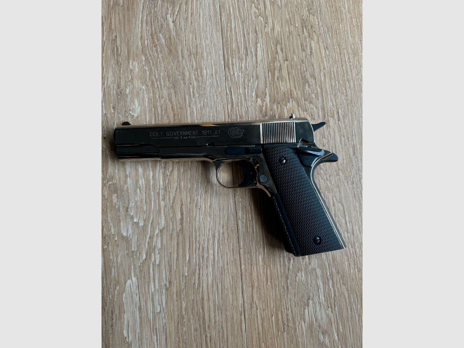 Colt 1911 9mm PAK von Umarex DEFEKT