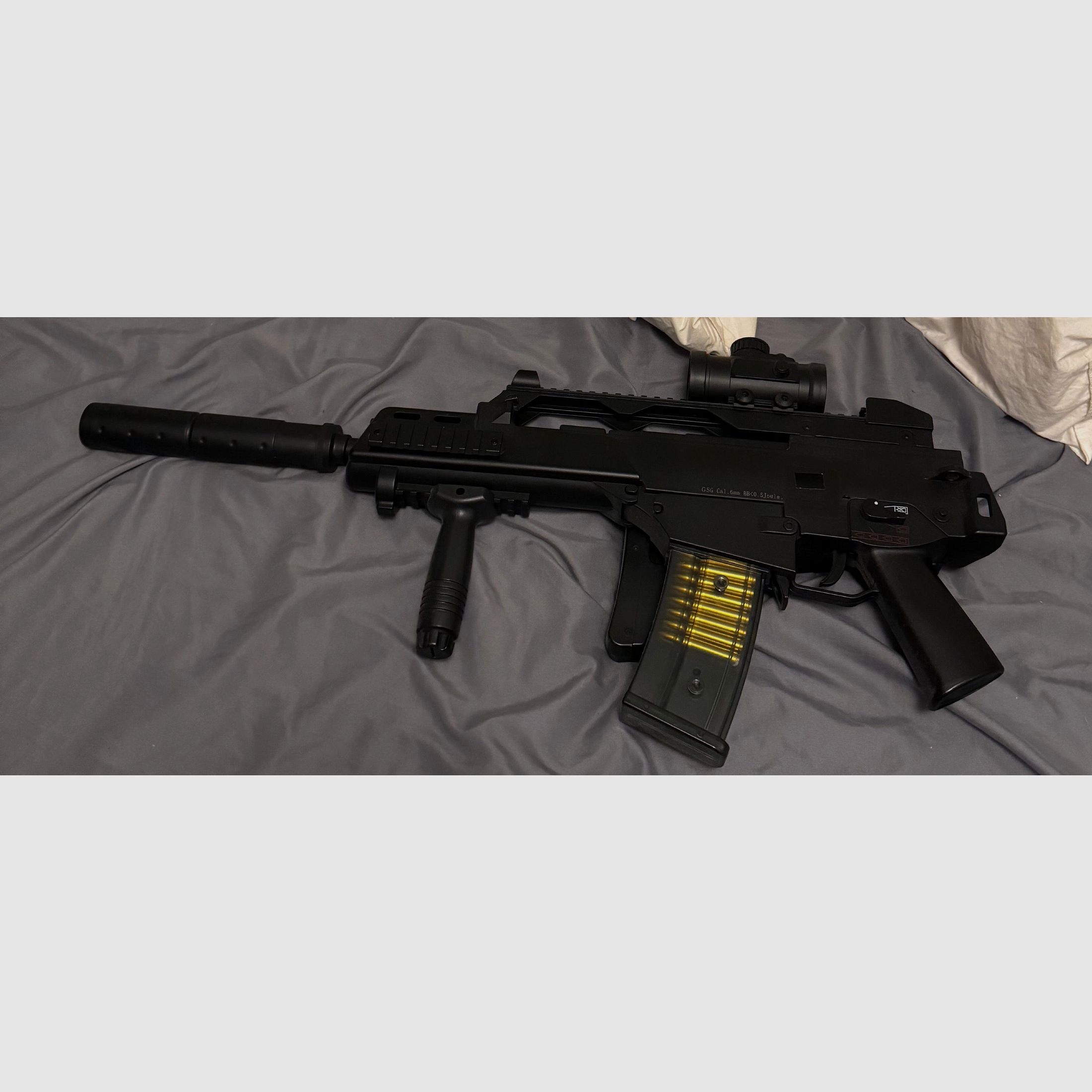 G36/MP40/HK416/M4 mit viel Zubehör ! 