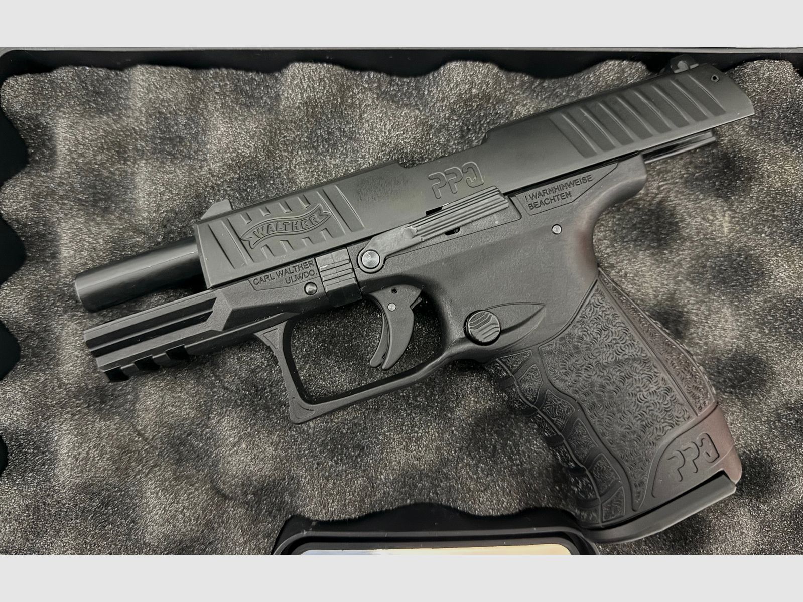 Walther PPQ blank firing