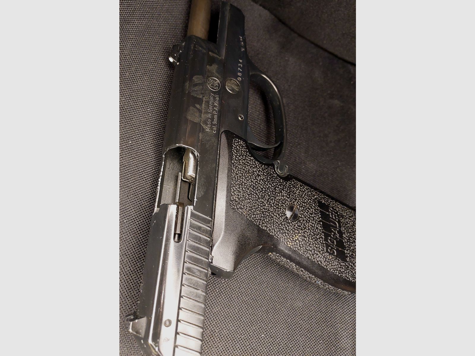 Pistola a salve Sig Sauer P239 nel calibro 9 mm P.A.K. dal set originale SIG "Backup‑Set" (PTB 696)