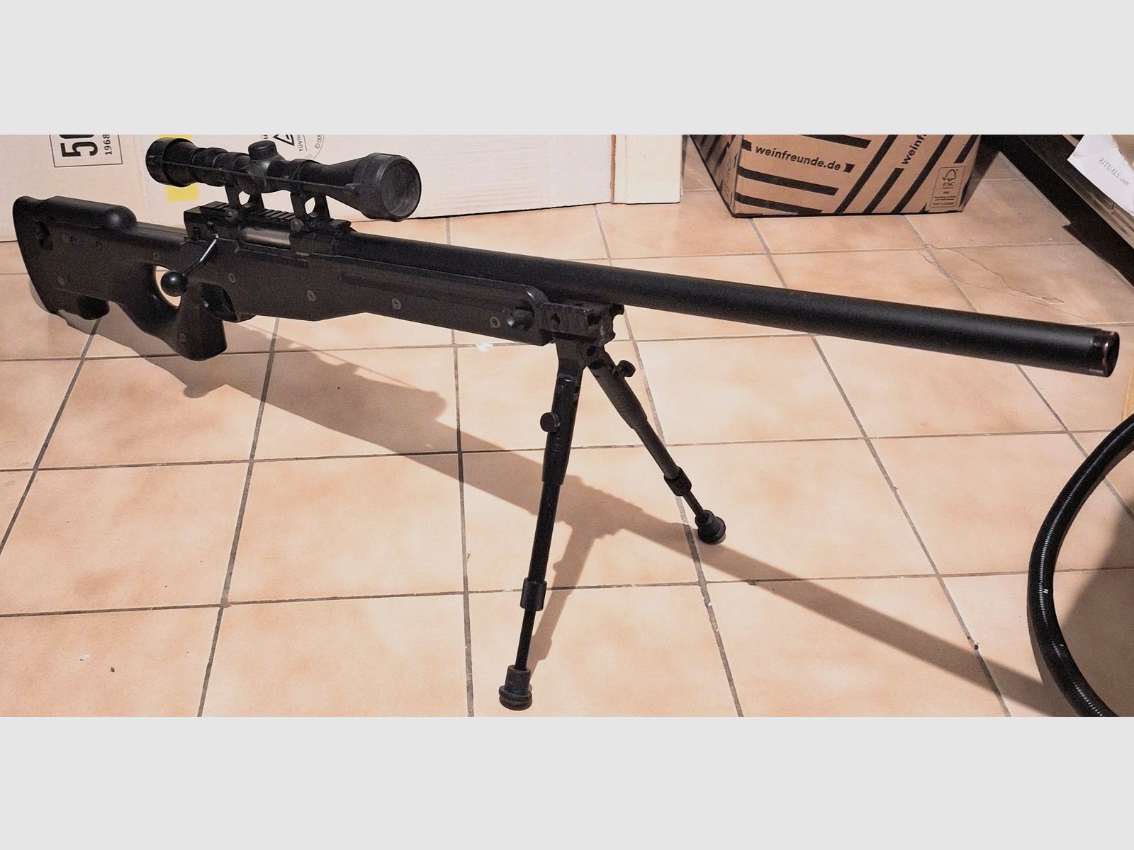 Marca sconosciuta: simile a L96 Well o GSG MB01 con scope metal 0,5 J joule bolt