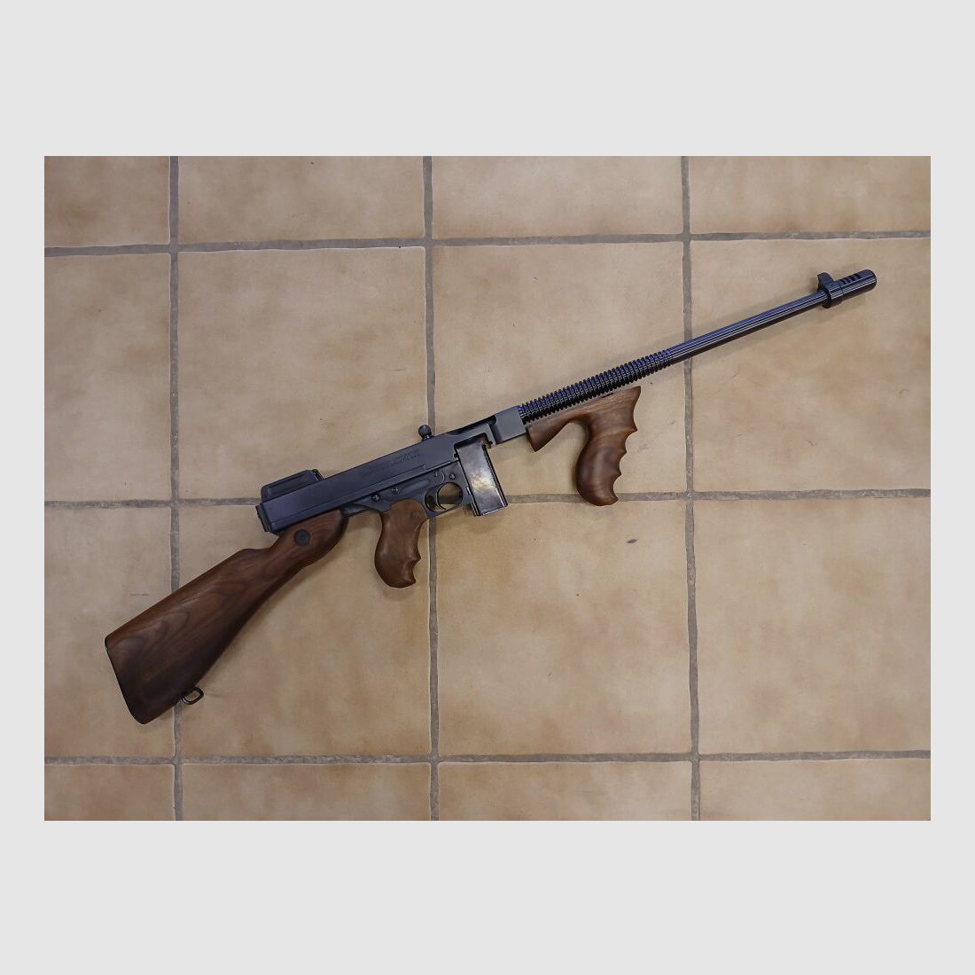 Auto Ordnance 1927 A1 16,5"