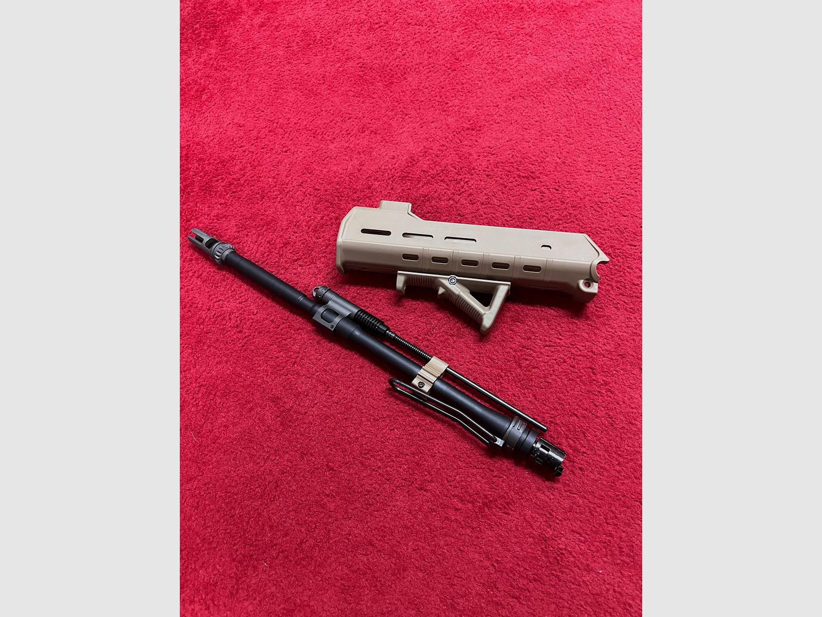 Wei-ETech MSK Masada Open Bolt GBB 6mm BB in Tan with accessories and interchangeable system