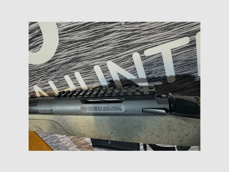 B14 Wilderness HMR - Carbon