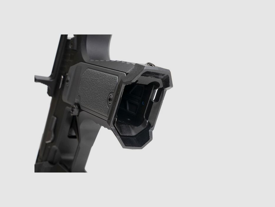 STRIKE INDUSTRIES MAGWELL FOR MODULAR CHASSIS (SMC)-ALPHA FOR SIG SAUER P320, image 5 of 5