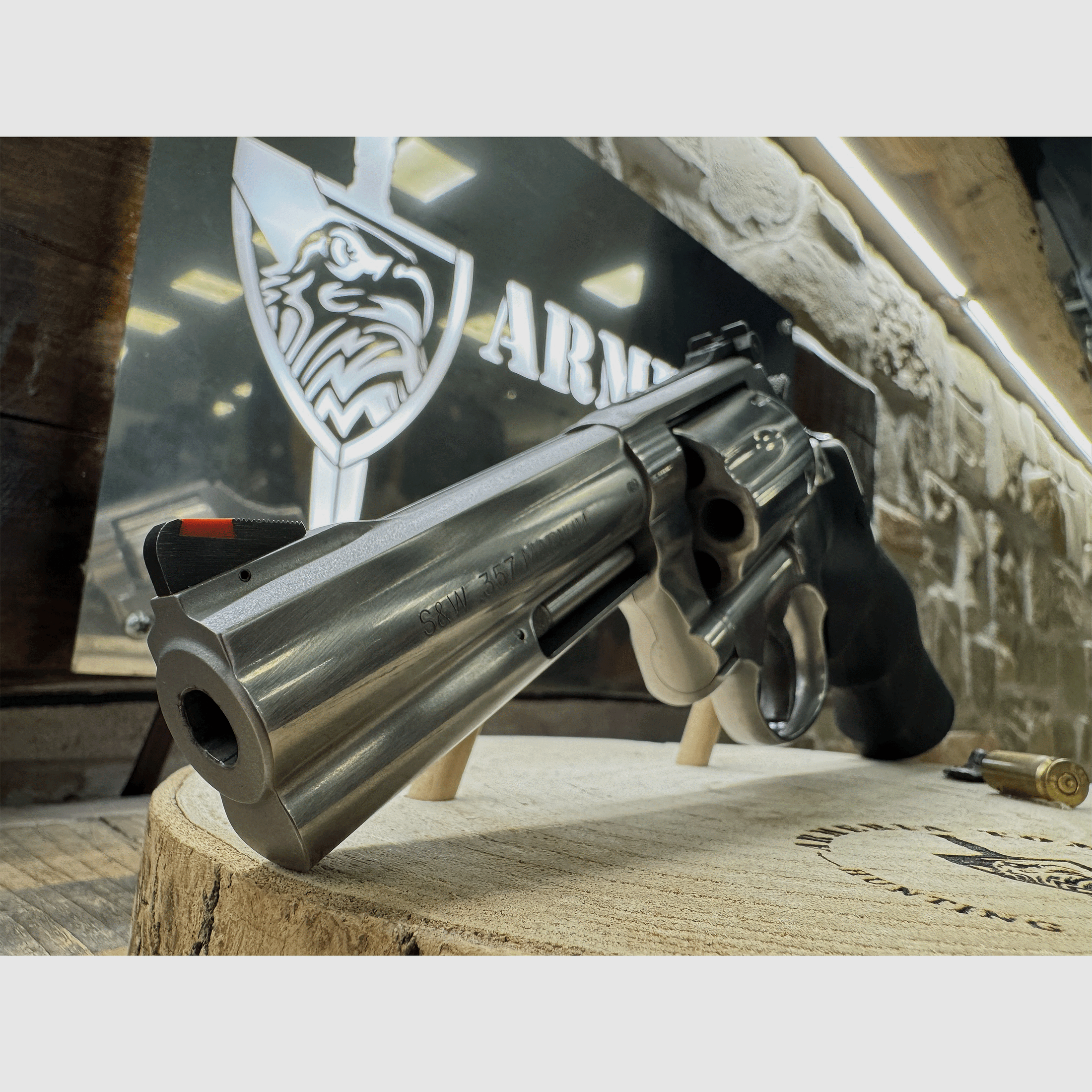 USED – REVOLVER – SMITH & WESSON MOD. 686 4" cal. 357 Mag., image 2 of 4