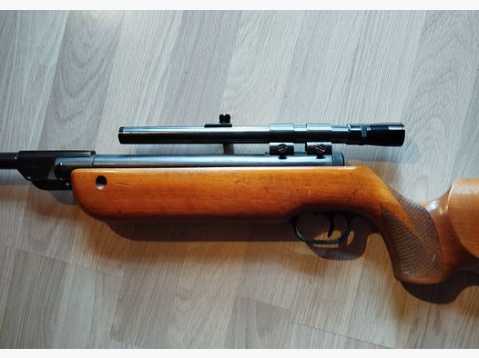 rifle de aire comprimido Oldtimer raro LG 4,5 con mira telescópica modelo 55