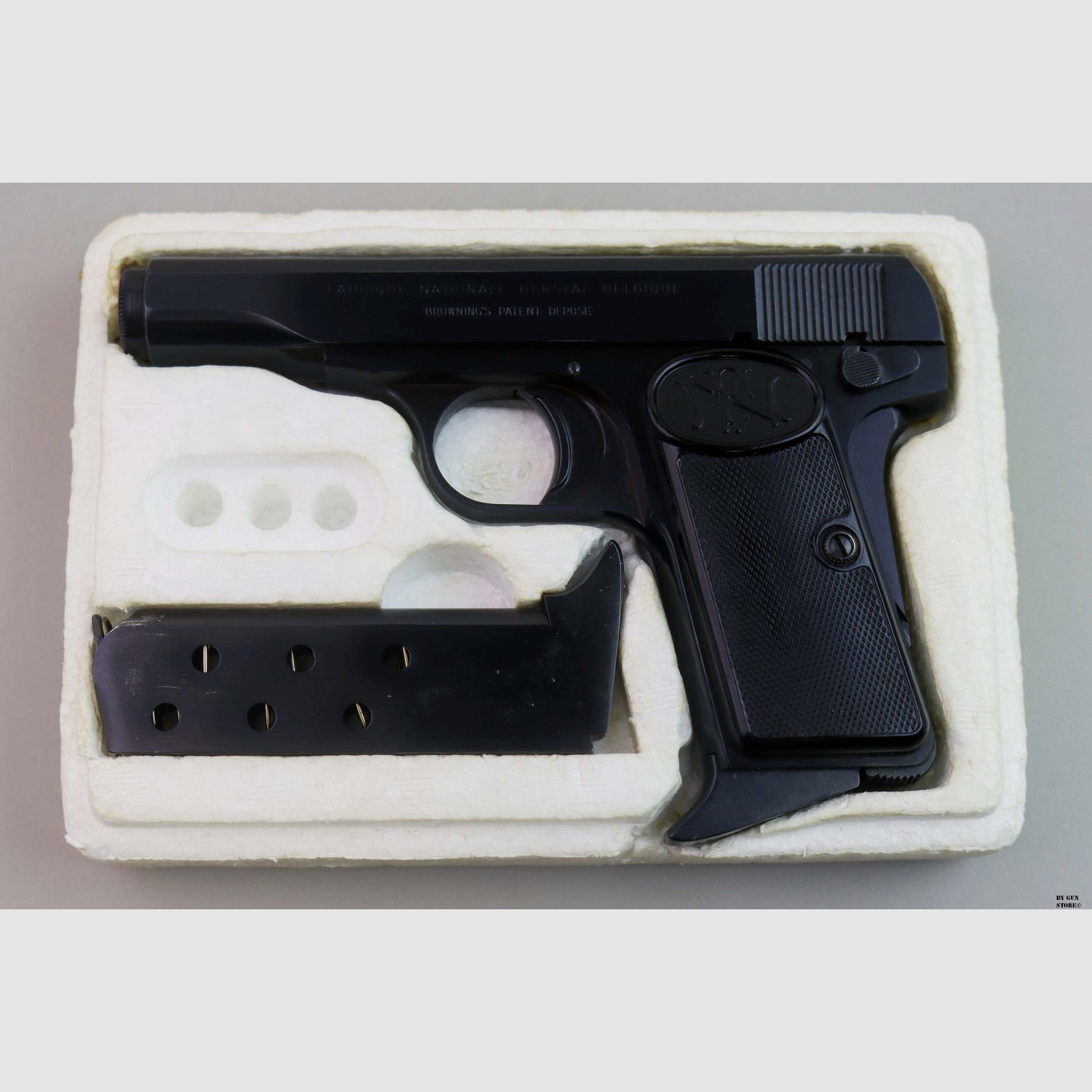 Pistol F.N. Browning mod. 10 cal. 7.65 mm mat. 681450, image 8 of 8